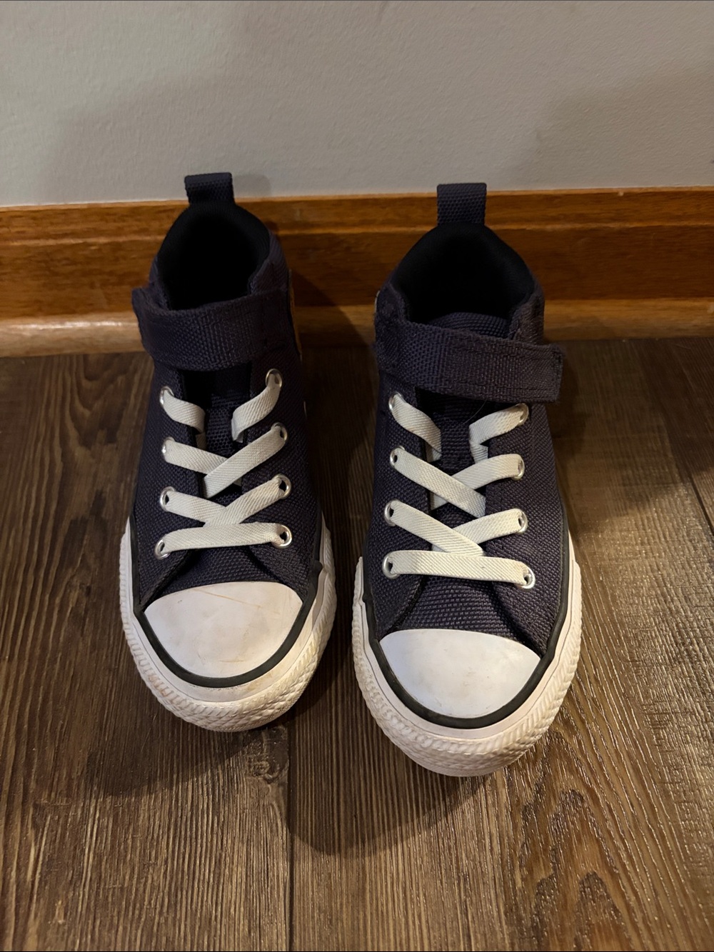 Converse Toddler Size 12